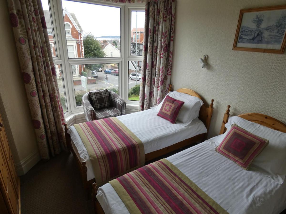 Hurst Dene Aparthotel Swansea Esterno foto