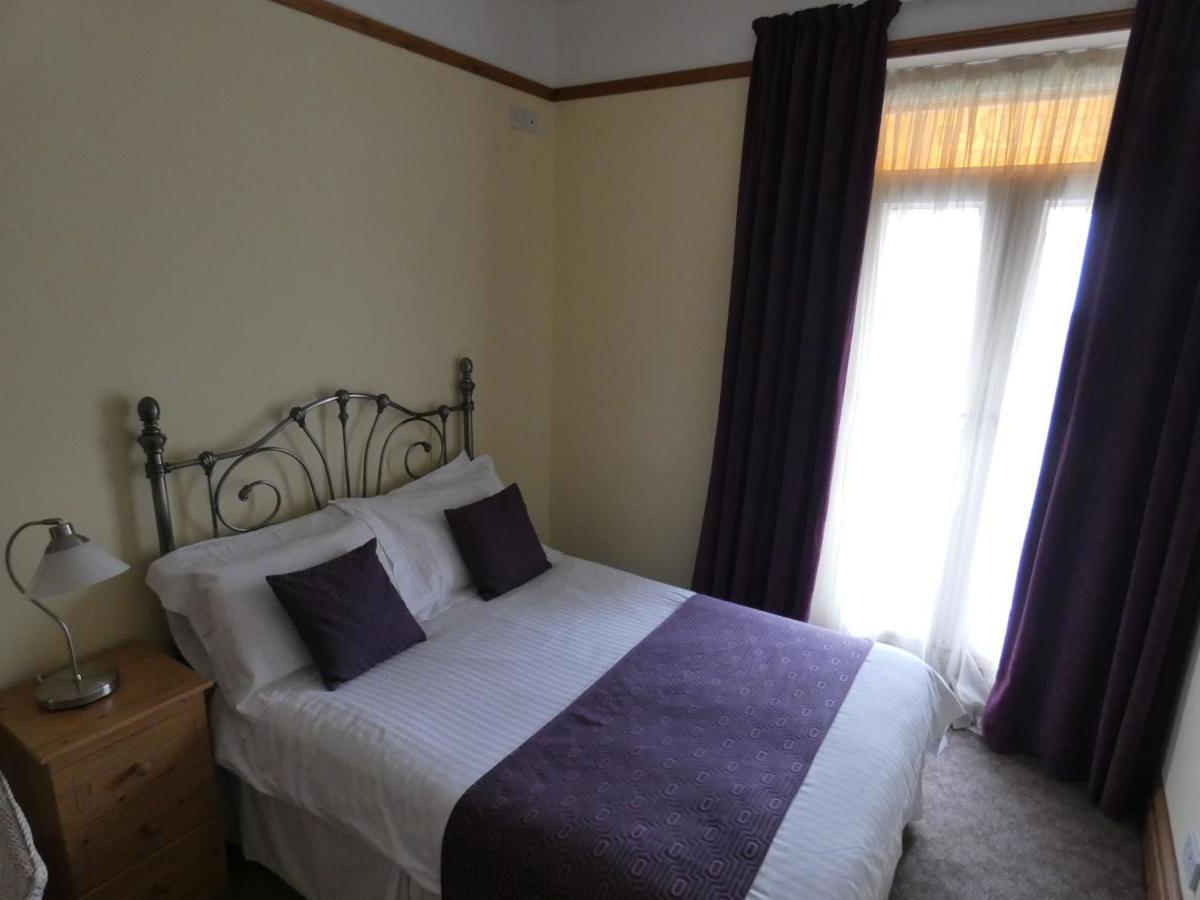 Hurst Dene Aparthotel Swansea Esterno foto