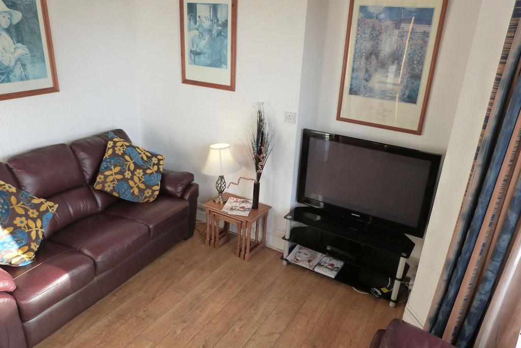 Hurst Dene Aparthotel Swansea Esterno foto